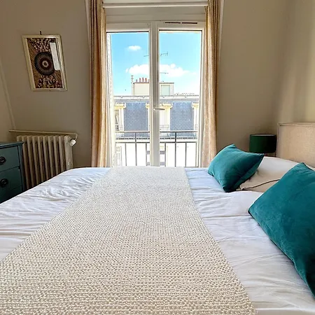 Le Penthouse Murat L * Parigi